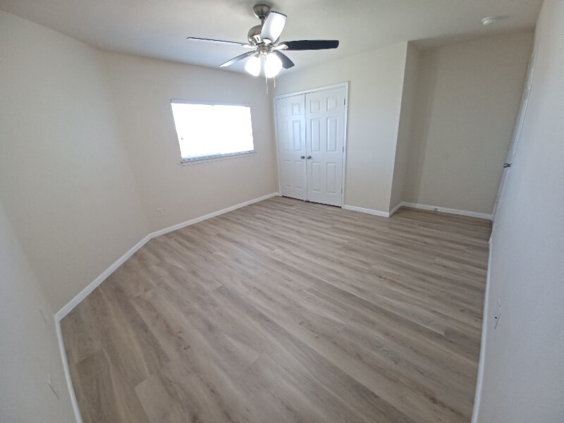 Building Photo - 507 Tundra Dr