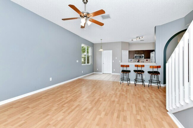 Building Photo - 3449 Foxcroft Cir