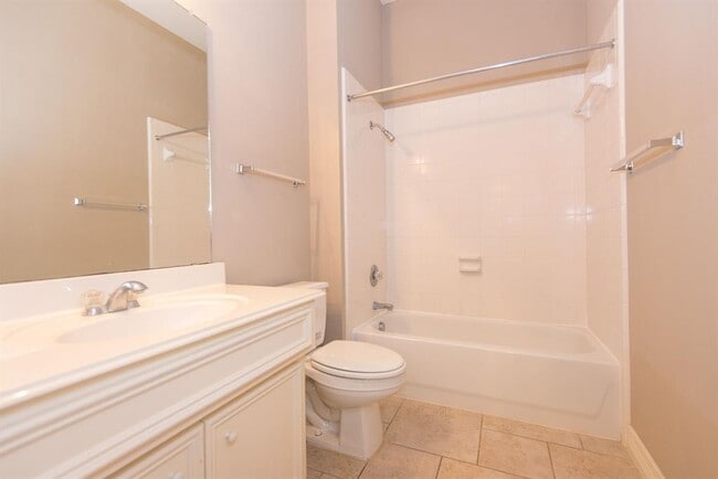 Building Photo - 2313 Echo Harbor Dr