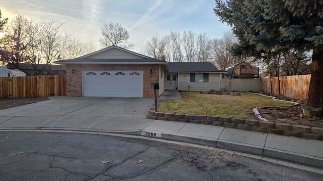 Building Photo - 3268 Beatty Cir