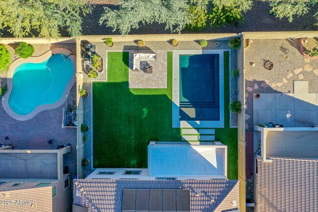 Building Photo - 4326 W Kenai Dr