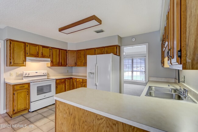 Building Photo - 12614 Steeplechase Ln
