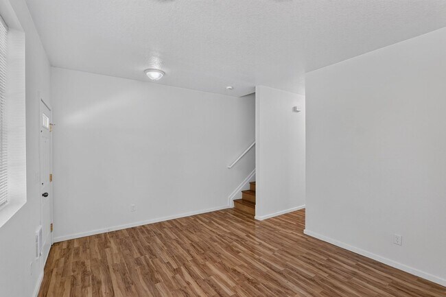 Building Photo - 2038 SE 171st Ave