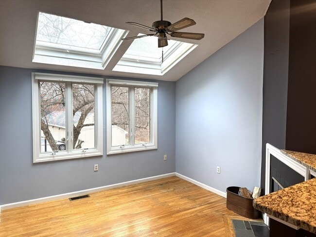 Building Photo - 49 Brickett Hill Cir