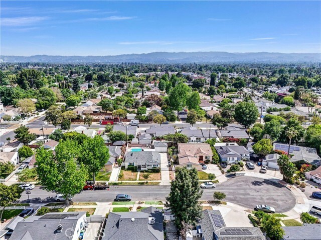 Building Photo - 17220 Elkwood St