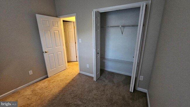 Building Photo - 1196 Swanhill Ct