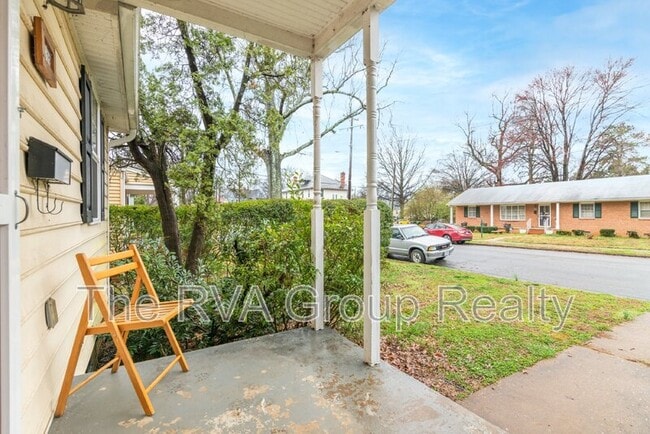 Building Photo - 1613 S Meadow St