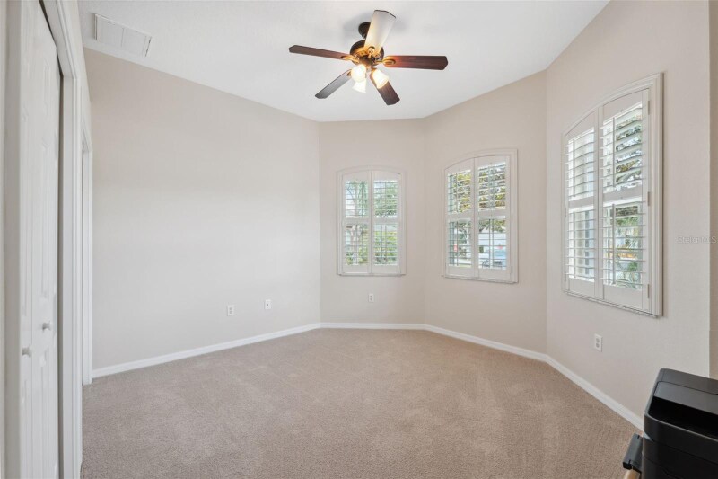Building Photo - 11220 Godwit Ct