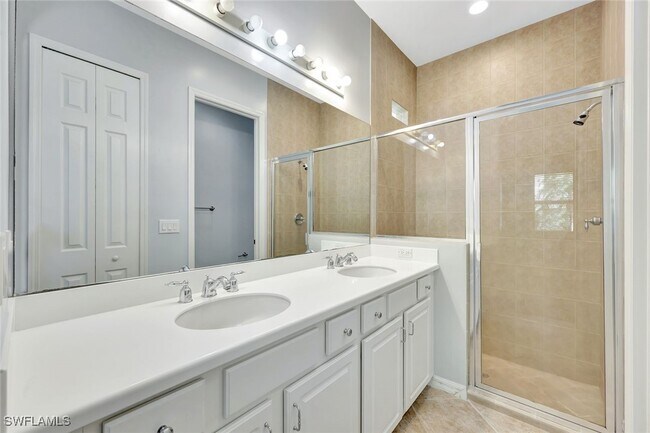 Building Photo - 1126 Medan Ct N