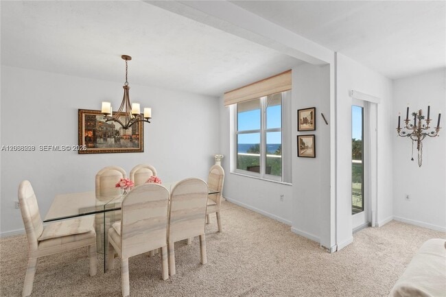 Building Photo - 5001 Collins Ave