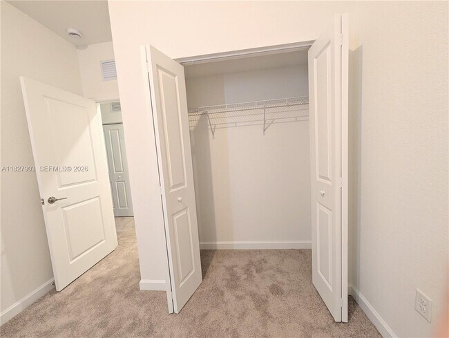 Building Photo - 1172 NW 1st Ter