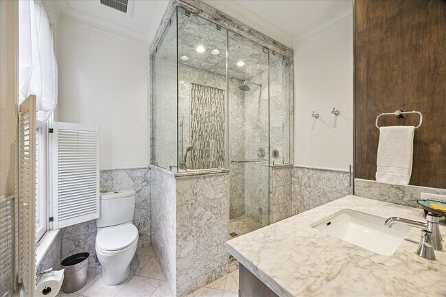 Building Photo - 2368 Timber Ln