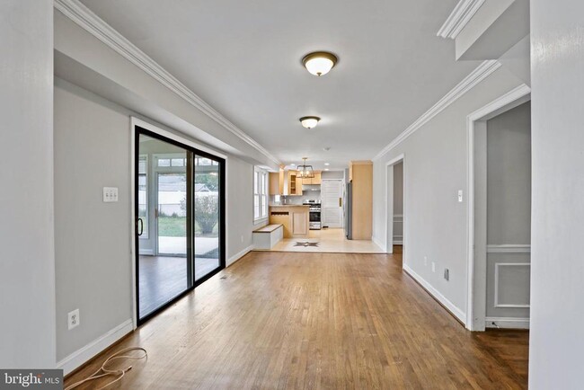 Building Photo - 4116 Majestic Ln