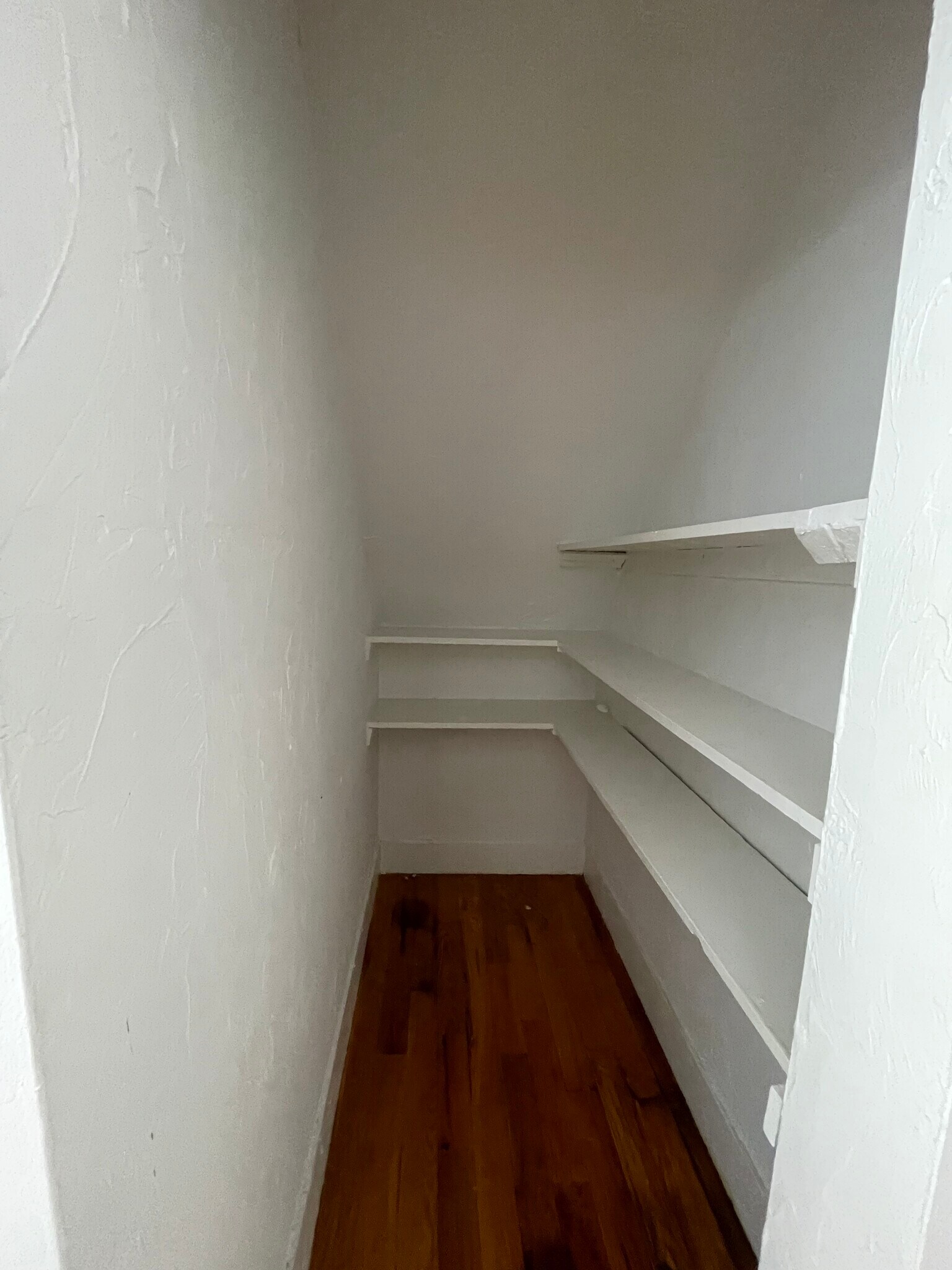 Building Photo - 91 Devon St