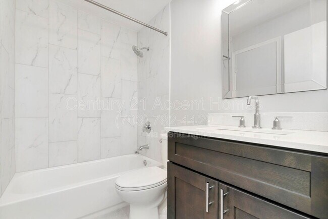 Building Photo - 2881 Burgundy Pl