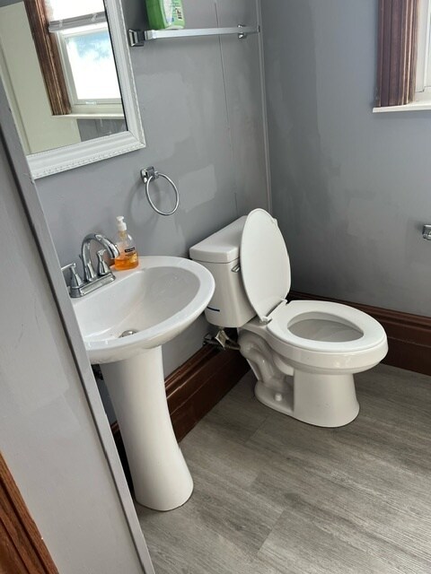 Building Photo - 100 Lauren Ave