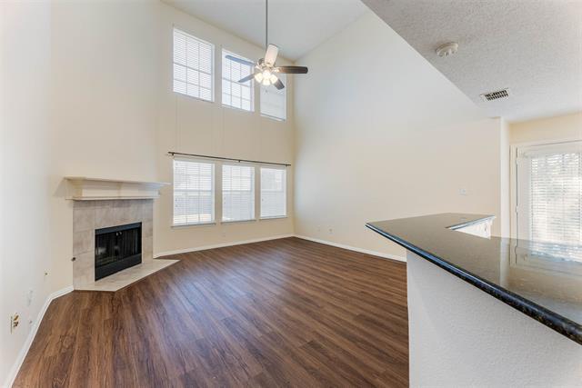 Building Photo - 3929 Acorn Ln
