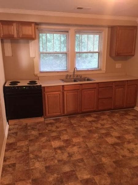 Building Photo - 5958 Dayton Blvd