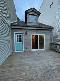 Building Photo - 35 Hartford St