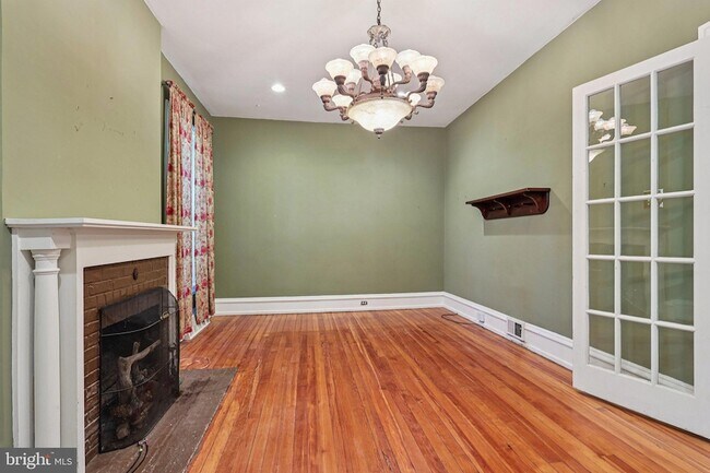 Building Photo - 1420 Pennsylvania Ave