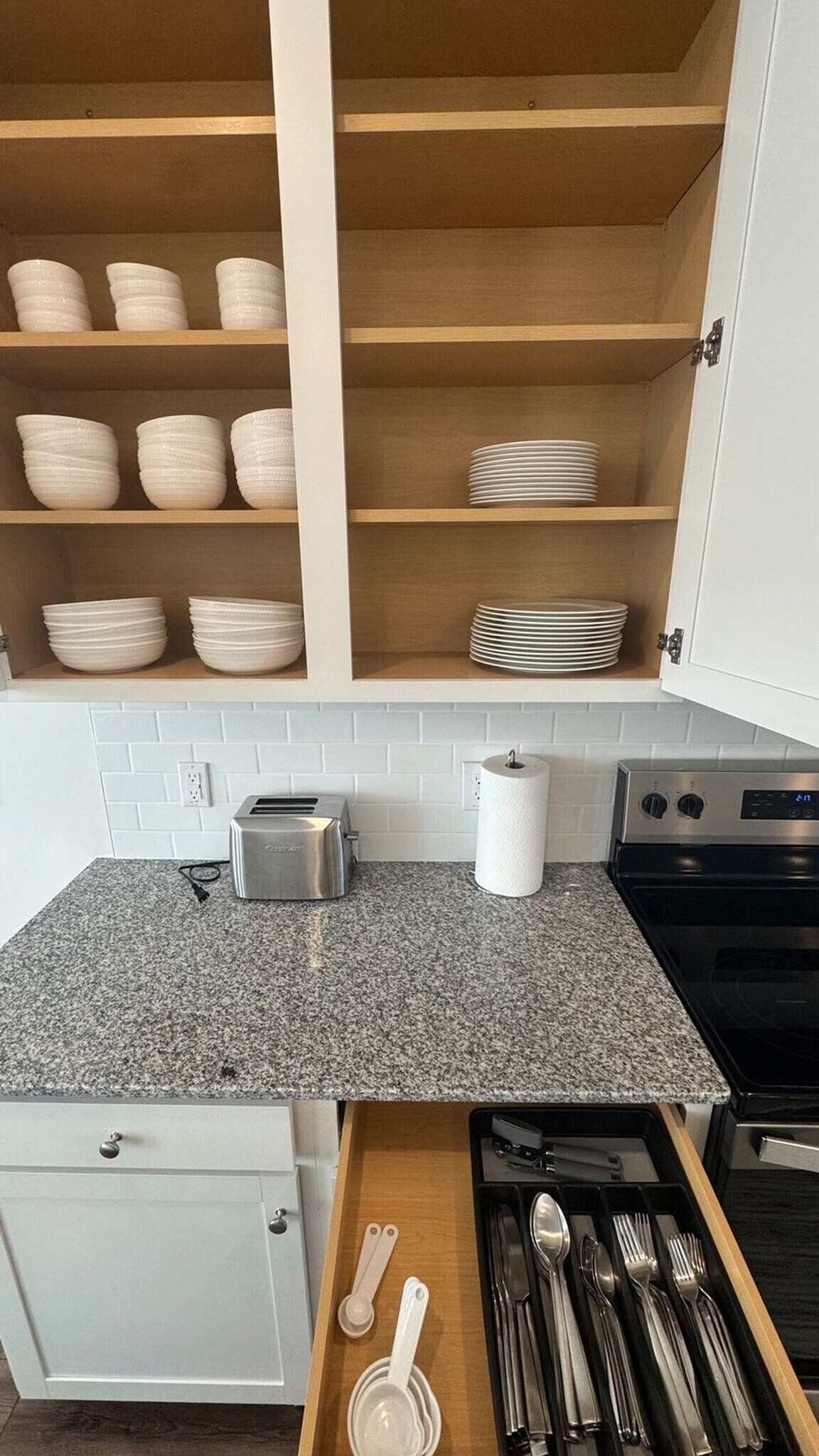 Building Photo - 157 Roxanne Dr