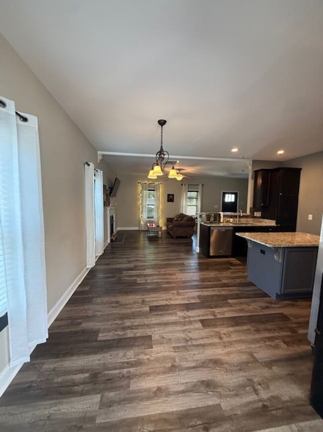 Building Photo - Welcome to Williamsburg Plantation!