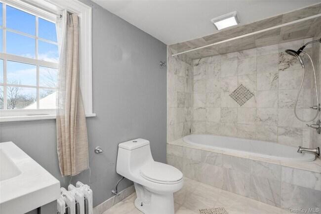 Building Photo - 1146 North Ave