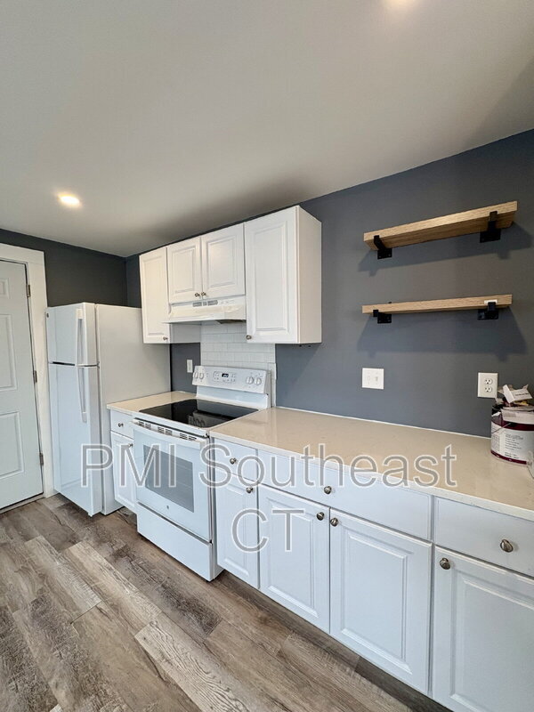 Building Photo - 200 Montauk Ave