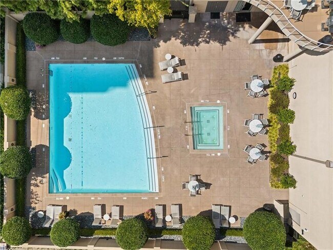 Building Photo - 3475 Oak Valley Rd NE