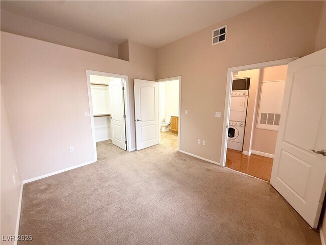 Building Photo - 8985 S Durango Dr