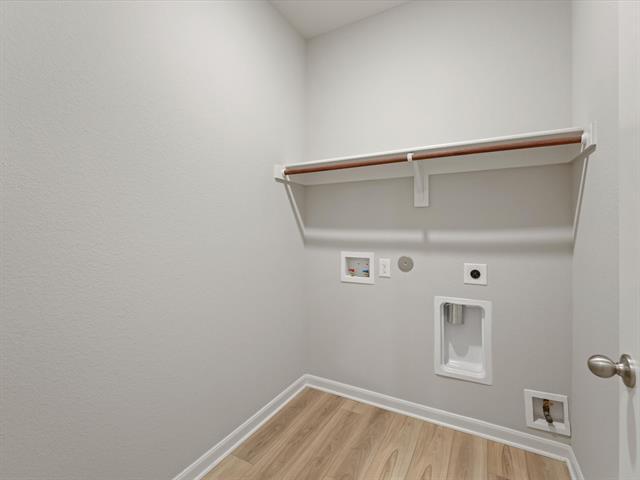 Building Photo - 2113 Erlinda Dr