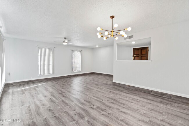 Building Photo - 200 S Maryland St