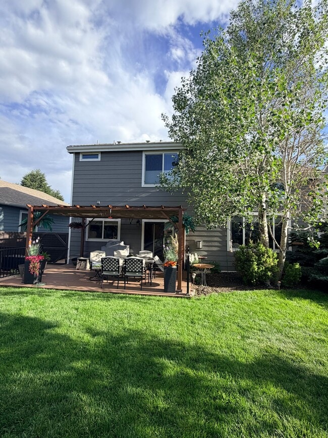 Building Photo - 3826 Lochside Ln