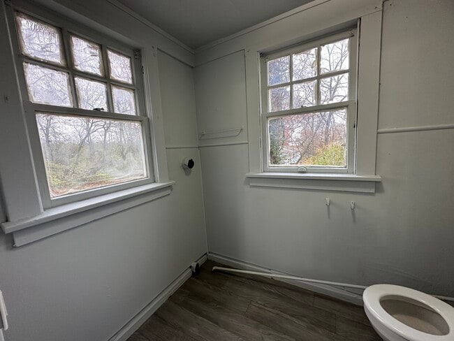 Building Photo - 1905 Griggs St