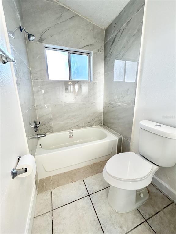 Building Photo - 10708 Brice Ct