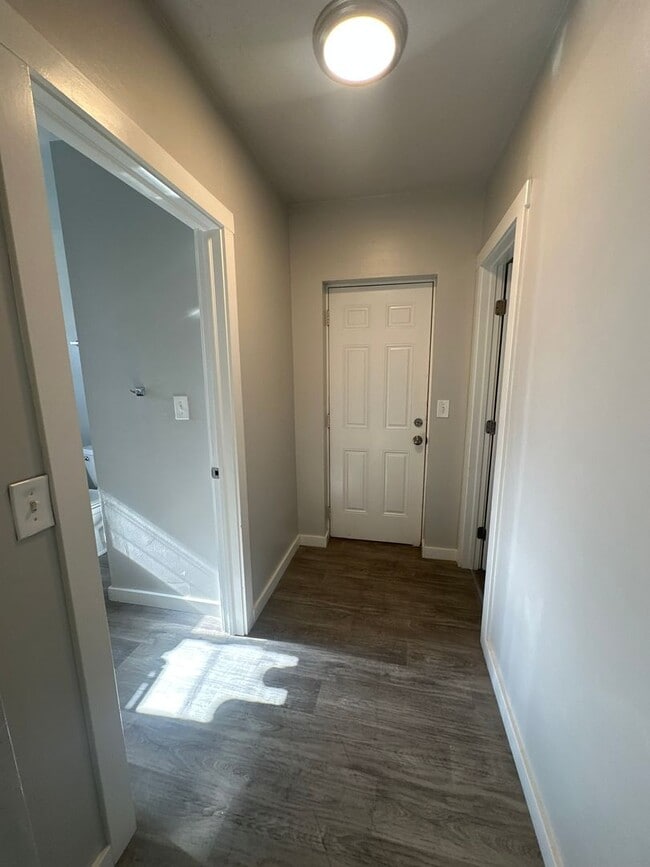 Building Photo - $1,000 Amazon Gift Card! Single-Story 3 Bed Home with Fenced Yard in Ogden