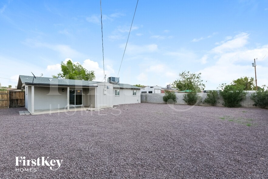 Building Photo - 14832 N 35th Pl