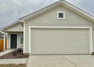 Building Photo - 134 Wheatgrass Ln