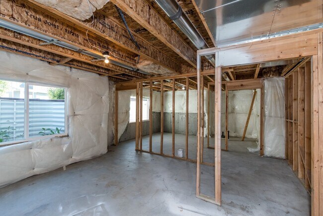 Building Photo - Gorgeous Home in Herriman!