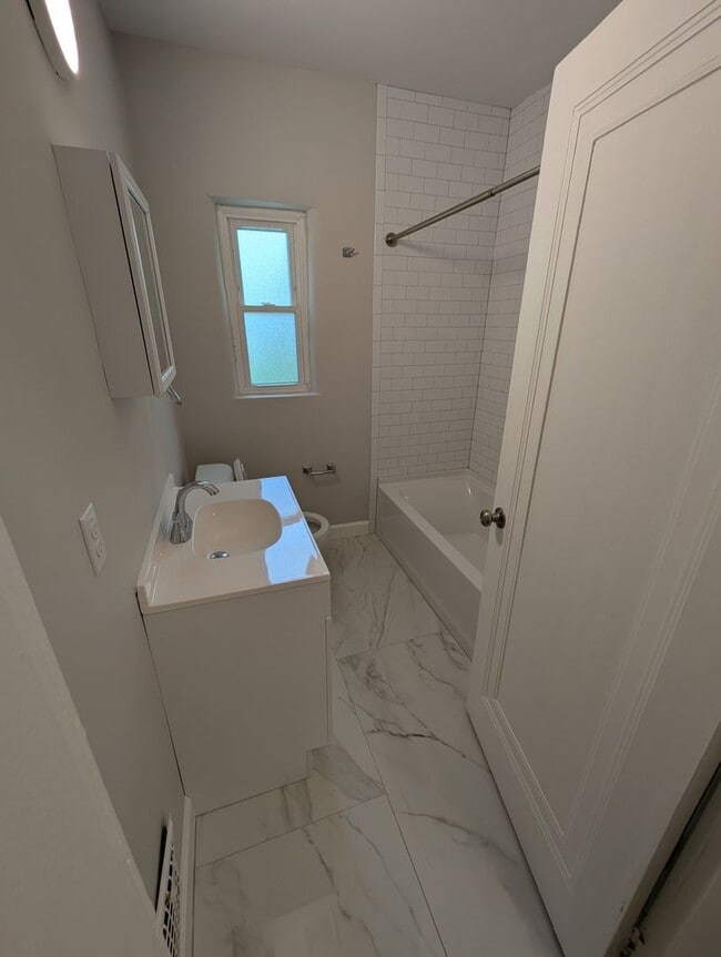 Building Photo - Beautifully renovated 2 bedroom house with new kitchen, bathroom and 2 car garage.