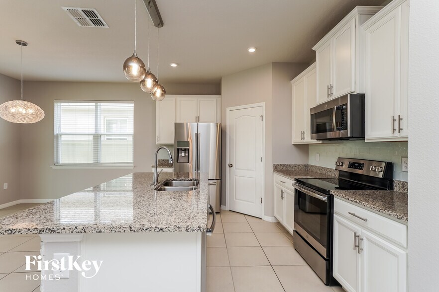 Building Photo - 17540 Butterfly Pea Ct