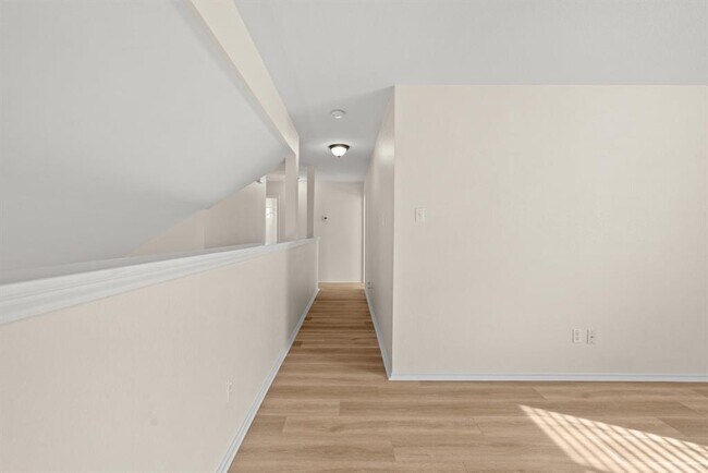 Building Photo - 3410 Flowstone Ln