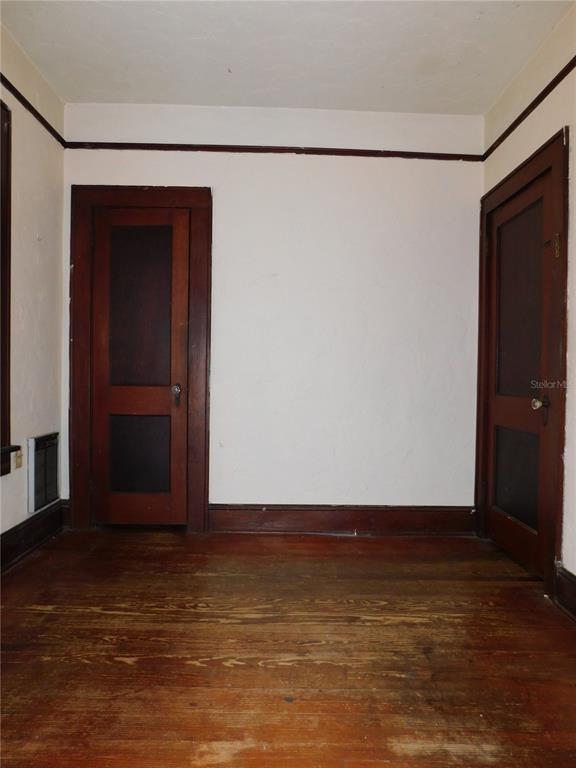 Building Photo - 302 NW 14th Ave