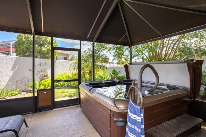 Building Photo - 1807 Dalton Dr