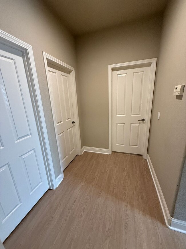 Building Photo - Newer Single Story Home in The Stone Gate ...