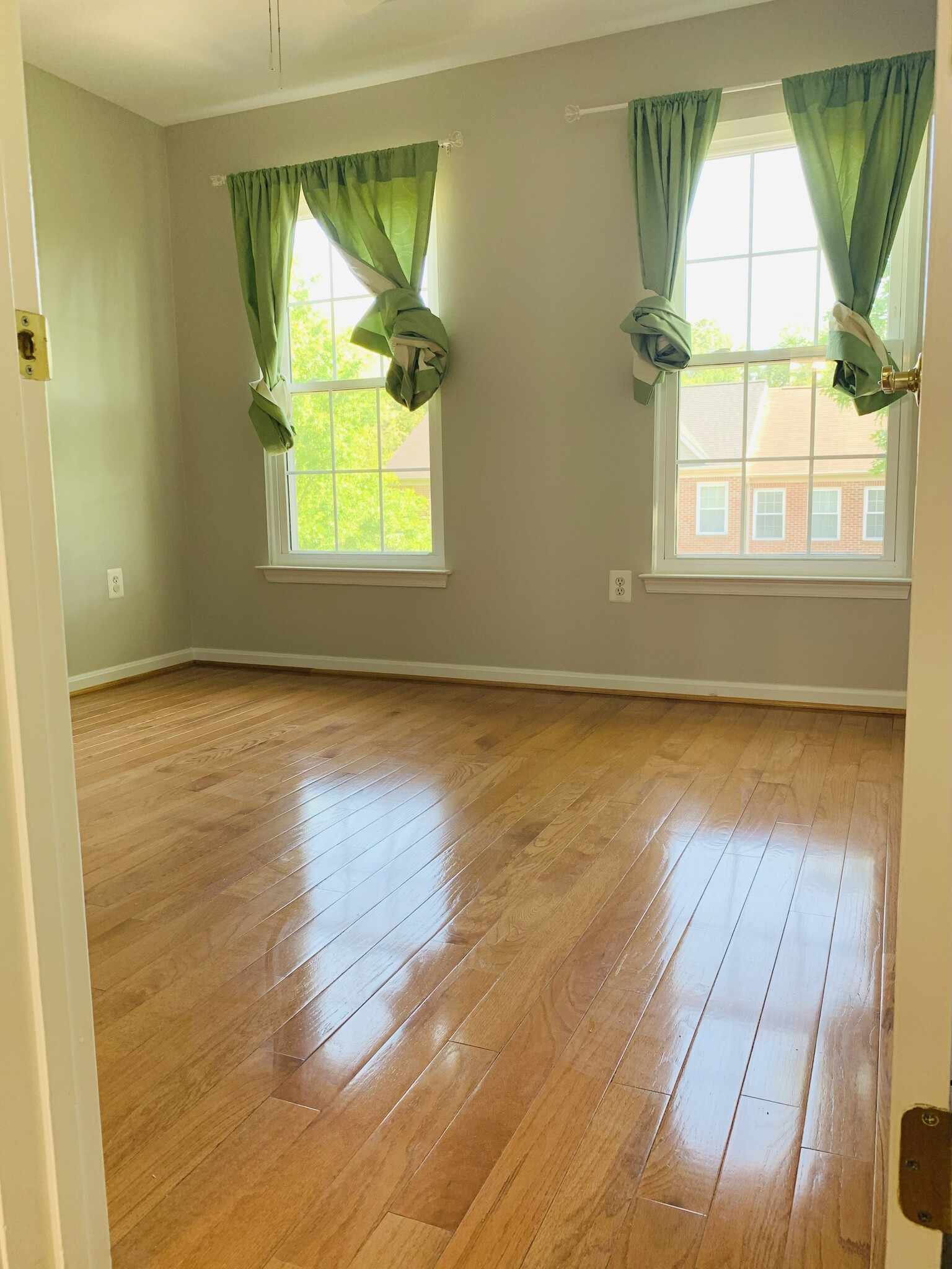 15.ThirdBedroom - 8841 Royal Doulton Ln