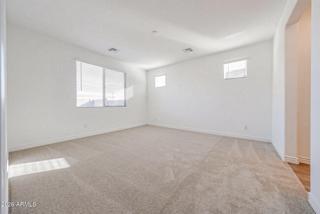 Building Photo - 14766 West Honeysuckle Dr