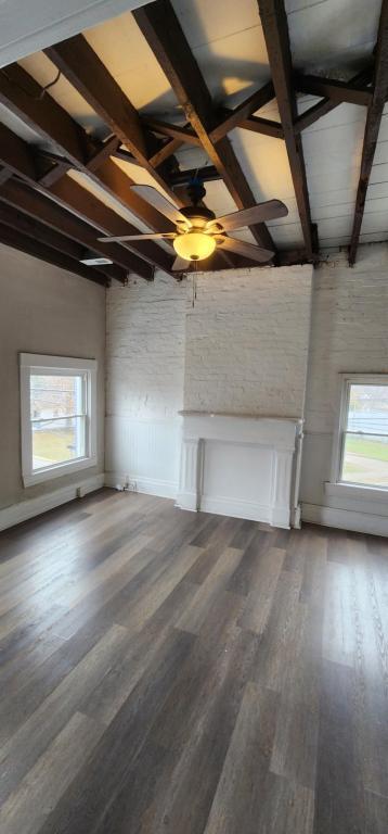 Building Photo - 818 Garvey Ave