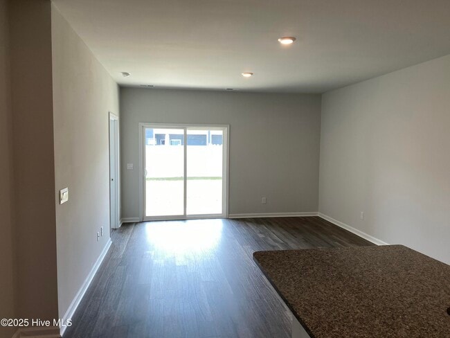 Building Photo - 5357 Gladecress Dr