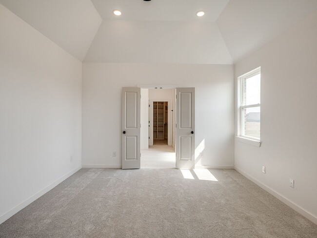 Building Photo - 9309 NW 145th Ct